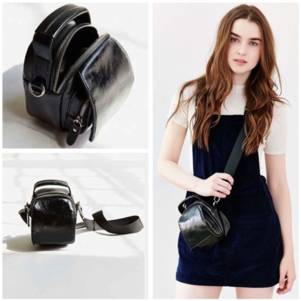 Urban Outfitters Cross Body Shoulder Straps Bag